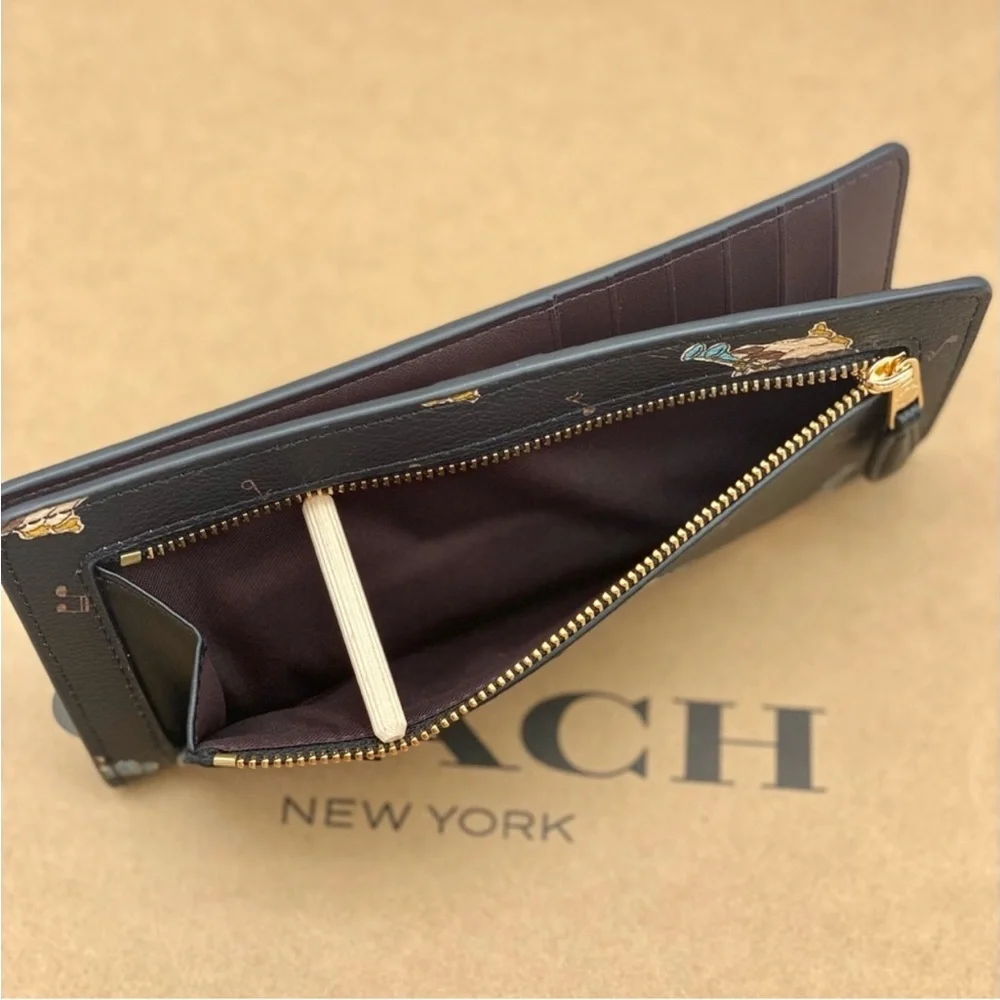 Coach chic wallet